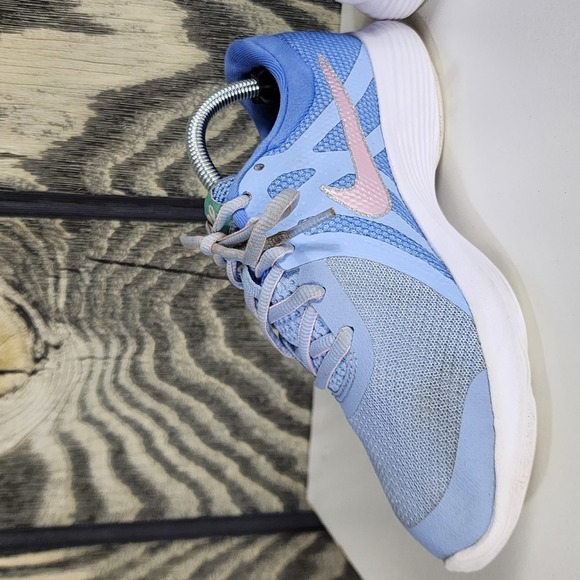 Nike Revolution 4 Light Blue Girls Size US 7Y Running Sneakers Shoes BV7441-400 - Picture 11 of 12